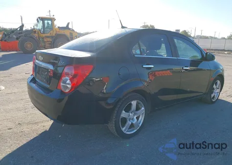 2012 Chevrolet Sonic Ltz z USA, uszkodzony, nr VIN 1G1JE5SHXC4102790